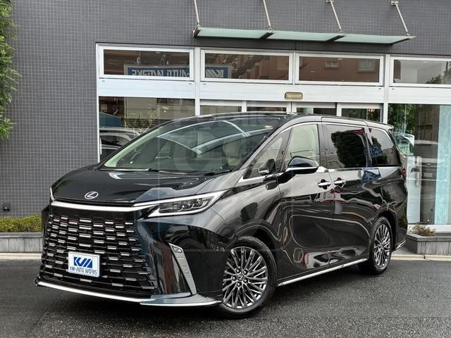 2025 LEXUS LM LM500h Version L