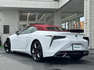 2024 LEXUS LC 500 Convertible photo 2