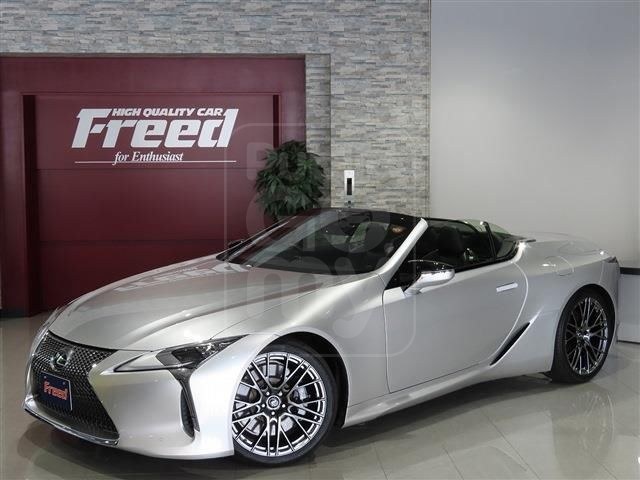 2021 LEXUS LC Convert 500