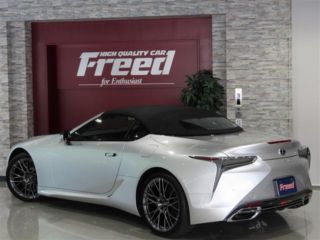 2021 LEXUS LC Convert 500 photo 2