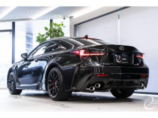 2022 LEXUS RC F One owner, orange calipers (optional). photo 2