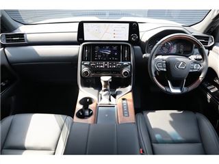 2024 LEXUS LX 600 4WD photo 3