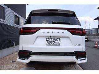 2024 LEXUS LX 600 4WD photo 2