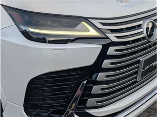 2023 LEXUS LX 600 4WD photo 5