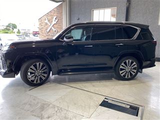 2024 LEXUS LX LX600 / Modellista Aero / Rear Entertainment / Mark Levinson photo 5