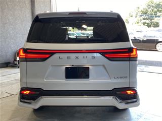 2022 LEXUS LX LX600 Executive / Modellista Aero / COOLBOX photo 3