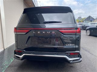 2023 LEXUS LX LX600 Executive / Mark Levinson / COOLBOX photo 3