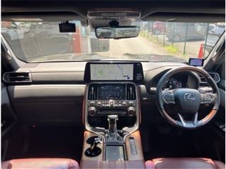 2023 LEXUS LX LX600 4WD ★ Moonroof ★ Rear Entertainment photo 3
