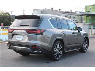 2024 LEXUS LX LX600 photo 5