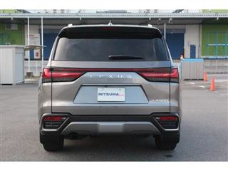 2024 LEXUS LX LX600 photo 4