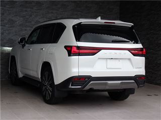 2023 LEXUS LX photo 2