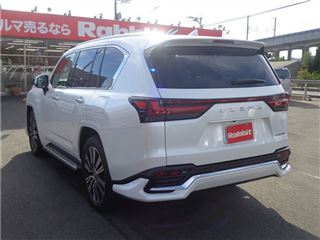 2023 LEXUS LX 600 base photo 2