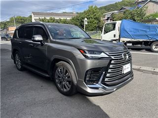 2023 LEXUS LX LX600 Executive / Rear Enter / Mark Levinson / Takaba / Coolbox photo 2