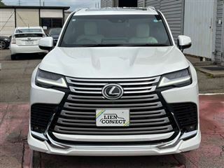2023 LEXUS LX 600 4WD photo 4