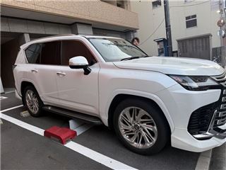 2024 LEXUS LX 6004WD photo 4