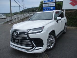 2022 LEXUS LX <Bass>