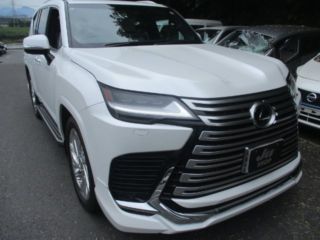 2022 LEXUS LX <Bass> photo 3
