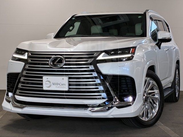 2023 LEXUS LX <Bass>