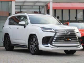 2024 LEXUS LX LX600 photo 3