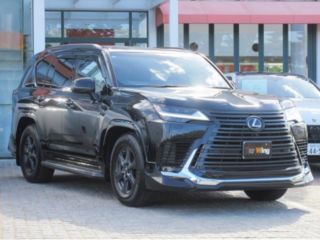 2023 LEXUS LX LX600 Off-road photo 3