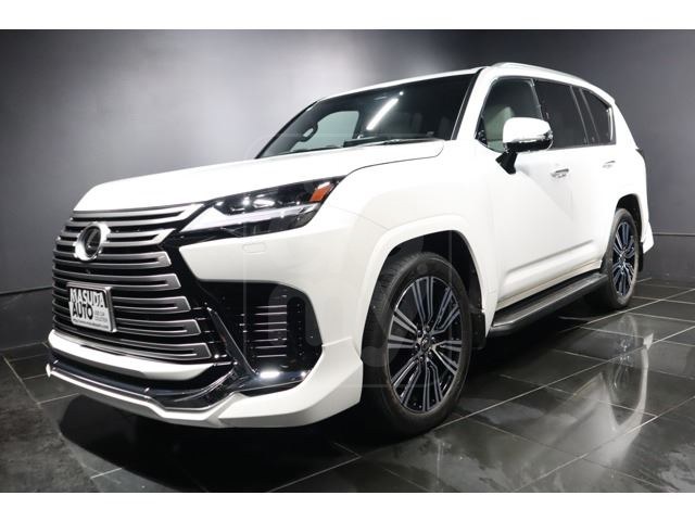 2026 LEXUS LX 700h 4WD