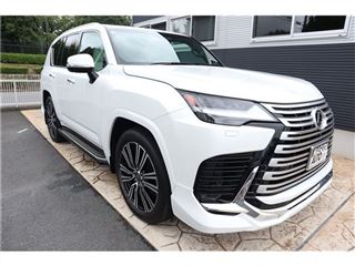 2026 LEXUS LX 700h 4WD photo 5