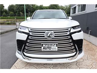 2026 LEXUS LX 700h 4WD photo 4
