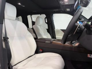 2026 LEXUS LX 700h 4WD photo 3