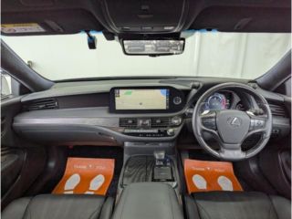 2021 LEXUS LS LS500 Version L photo 2