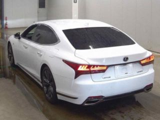 2021 LEXUS LS LS500 F Sport photo 2
