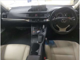 2022 LEXUS CT CT200h Version C photo 5