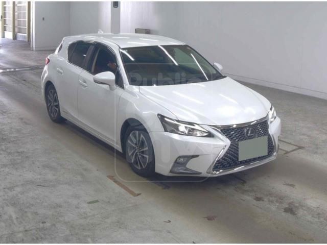 2022 LEXUS CT CT200h Version C