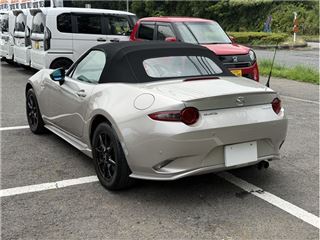 2022 MAZDA ROADSTER NR-A ★ Manual Transmission ★ Mazda Speed ​​Aero ★ 16-inch Alloy Wheels ★ Center Sensor ★ Dashcam photo 2