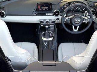 2022 MAZDA ROADSTER S Leather Pack White Selection photo 3