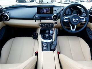 2025 MAZDA ROADSTER S Leather Package V Selection / 6-speed MT / Navigation TV photo 3