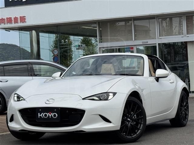 2024 MAZDA ROADSTER 2.0 VS
