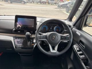 2025 MITSUBISHI DELICA MINI G Premium photo 3