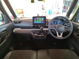 2023 MITSUBISHI DELICA MINI T Premium photo 3