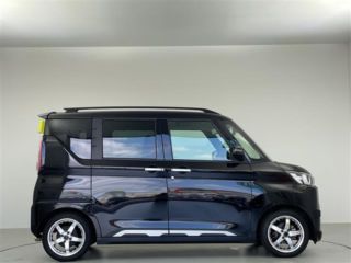 2023 MITSUBISHI DELICA MINI T Premium photo 2