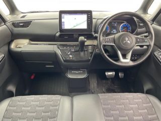 2024 MITSUBISHI DELICA MINI T Premium photo 3