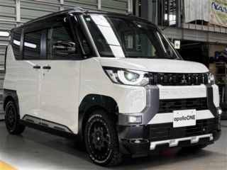 2023 MITSUBISHI DELICA MINI T Premium photo 3