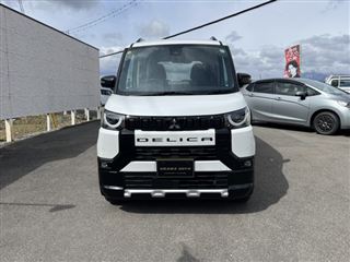 2023 MITSUBISHI DELICA MINI 660 T Premium 4WD photo 2