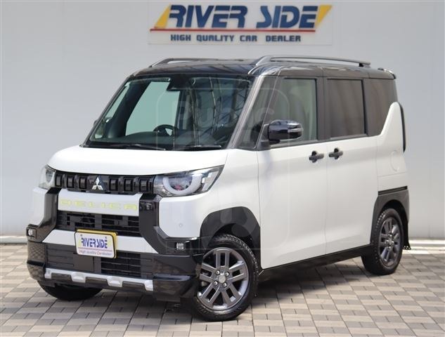 2023 MITSUBISHI DELICA MINI 660 T 4WD