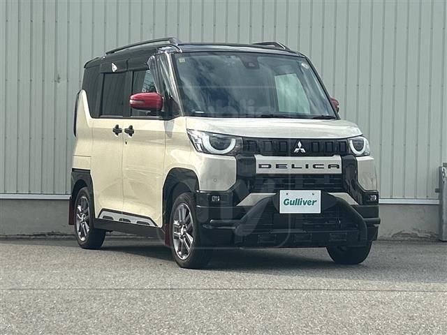 2023 MITSUBISHI DELICA MINI T Premium 4WD