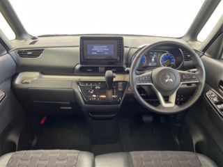 2024 MITSUBISHI DELICA MINI T Premium 4WD photo 3