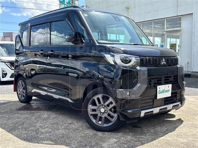 2023 MITSUBISHI DELICA MINI T Premium 4WD