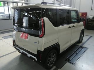 2024 MITSUBISHI DELICA MINI TP Premium 4WD photo 2