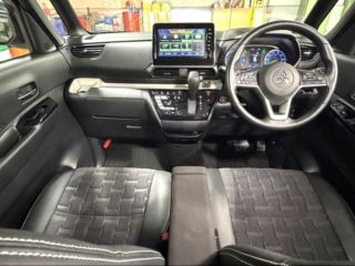 2023 MITSUBISHI DELICA MINI TP Premium 4WD photo 3
