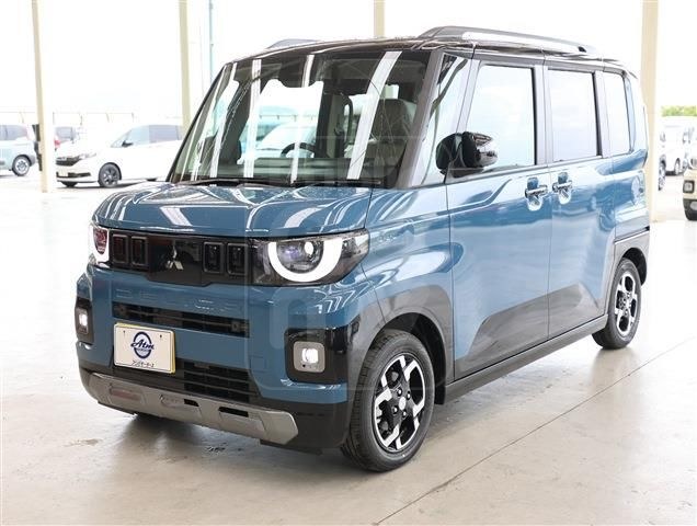 2026 MITSUBISHI DELICA MINI G Premium Two-Tone