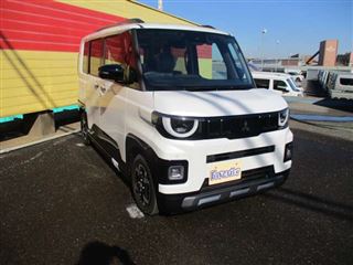 2026 MITSUBISHI DELICA MINI 660 T Premium photo 3